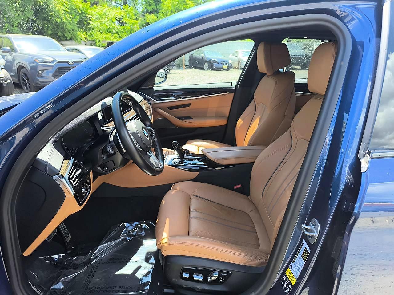 2023 BMW M5
