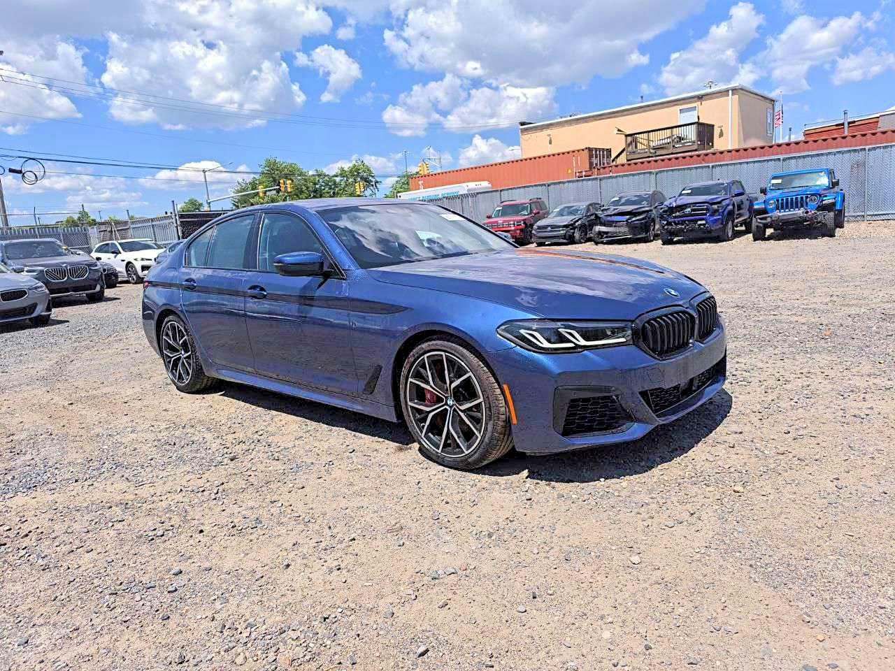 2023 BMW M5