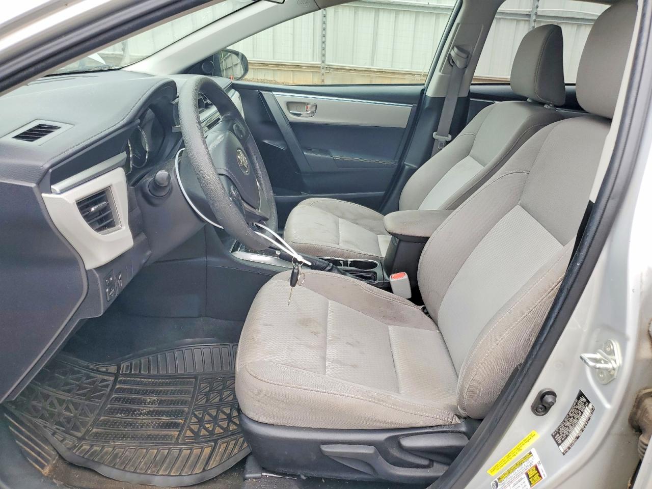 2016 TOYOTA COROLLA