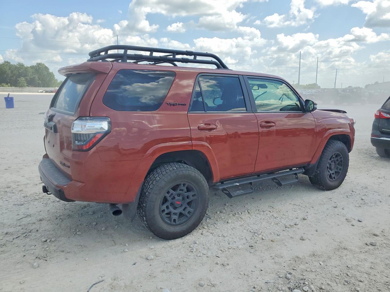 2024 TOYOTA 4RUNNER