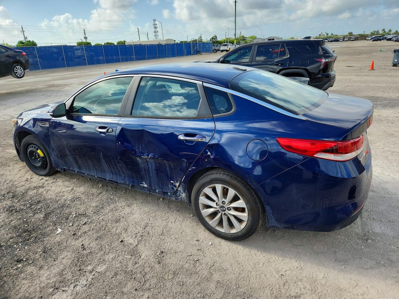 2017 KIA OPTIMA