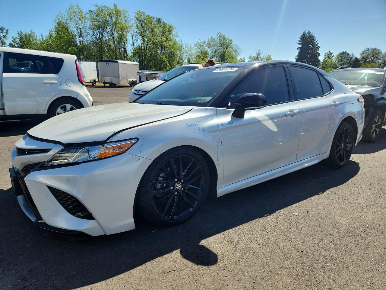 2020 TOYOTA CAMRY