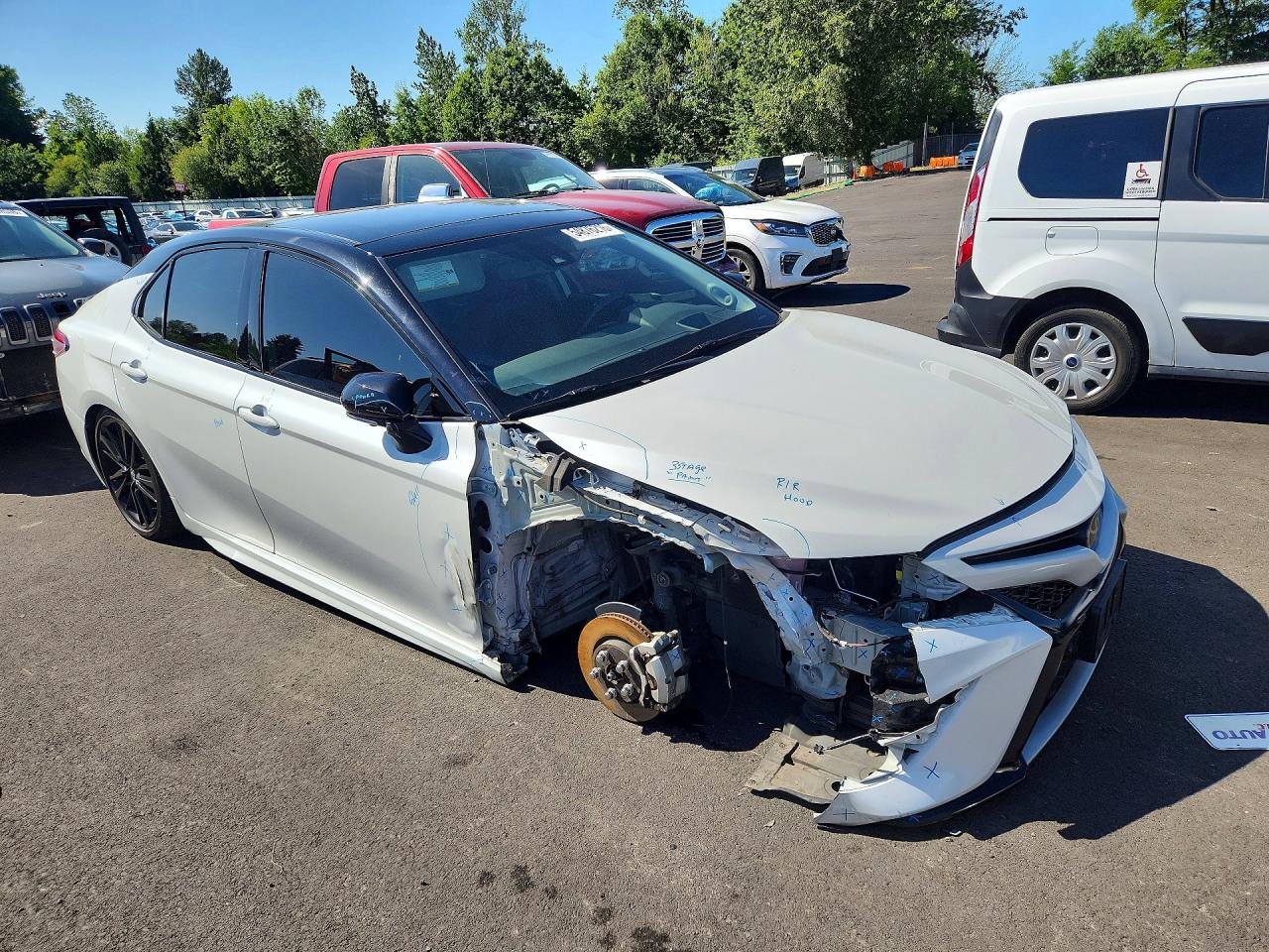 2020 TOYOTA CAMRY