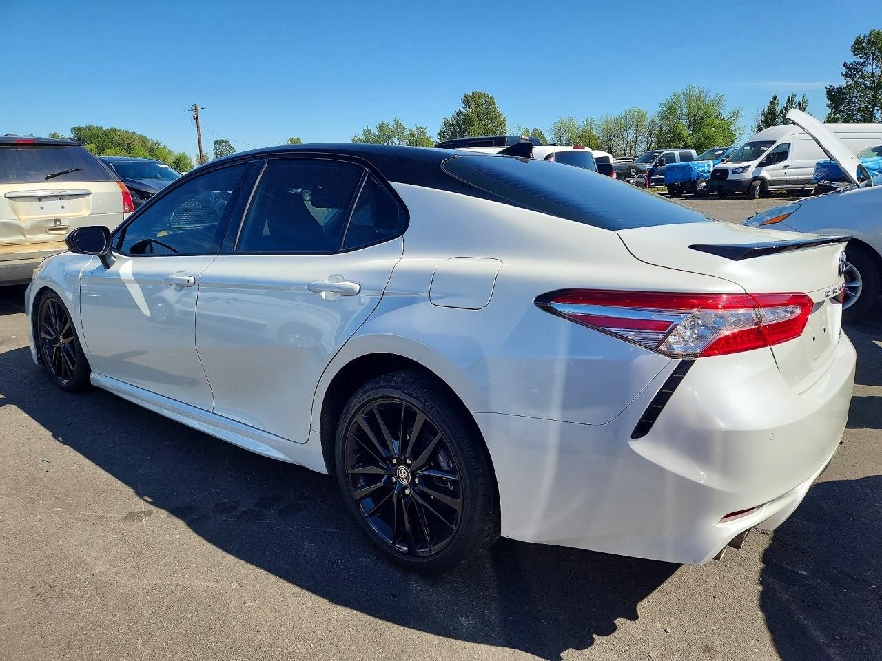 2020 TOYOTA CAMRY
