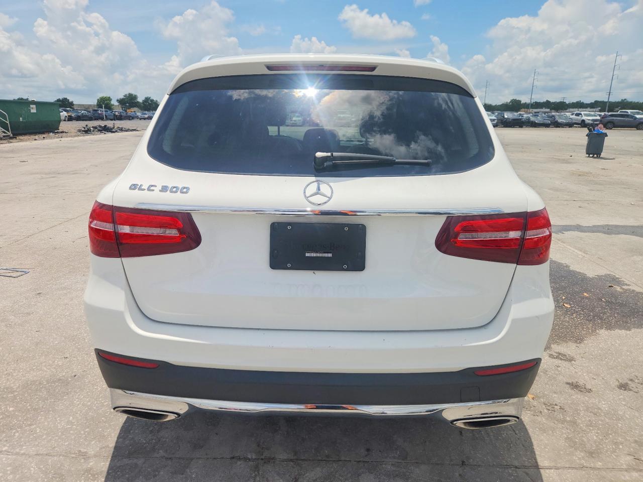 2019 MERCEDES-BENZ GLC-CLASS