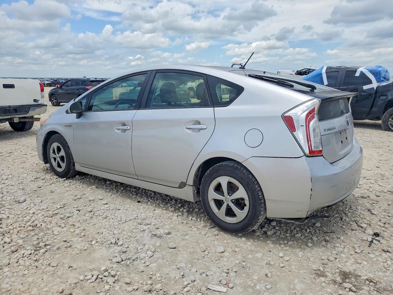 2013 TOYOTA PRIUS
