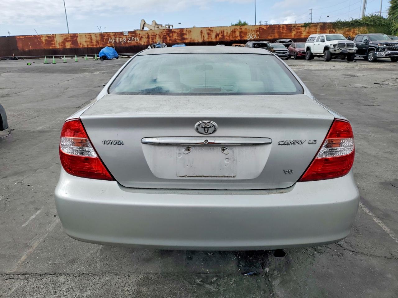2002 TOYOTA CAMRY