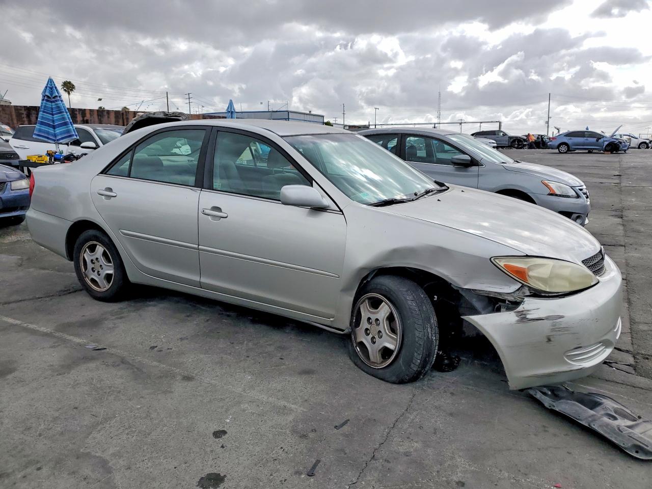 2002 TOYOTA CAMRY
