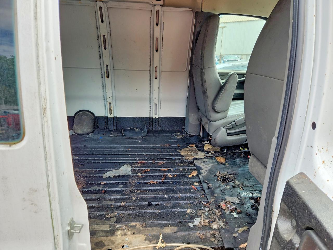 2015 CHEVROLET EXPRESS