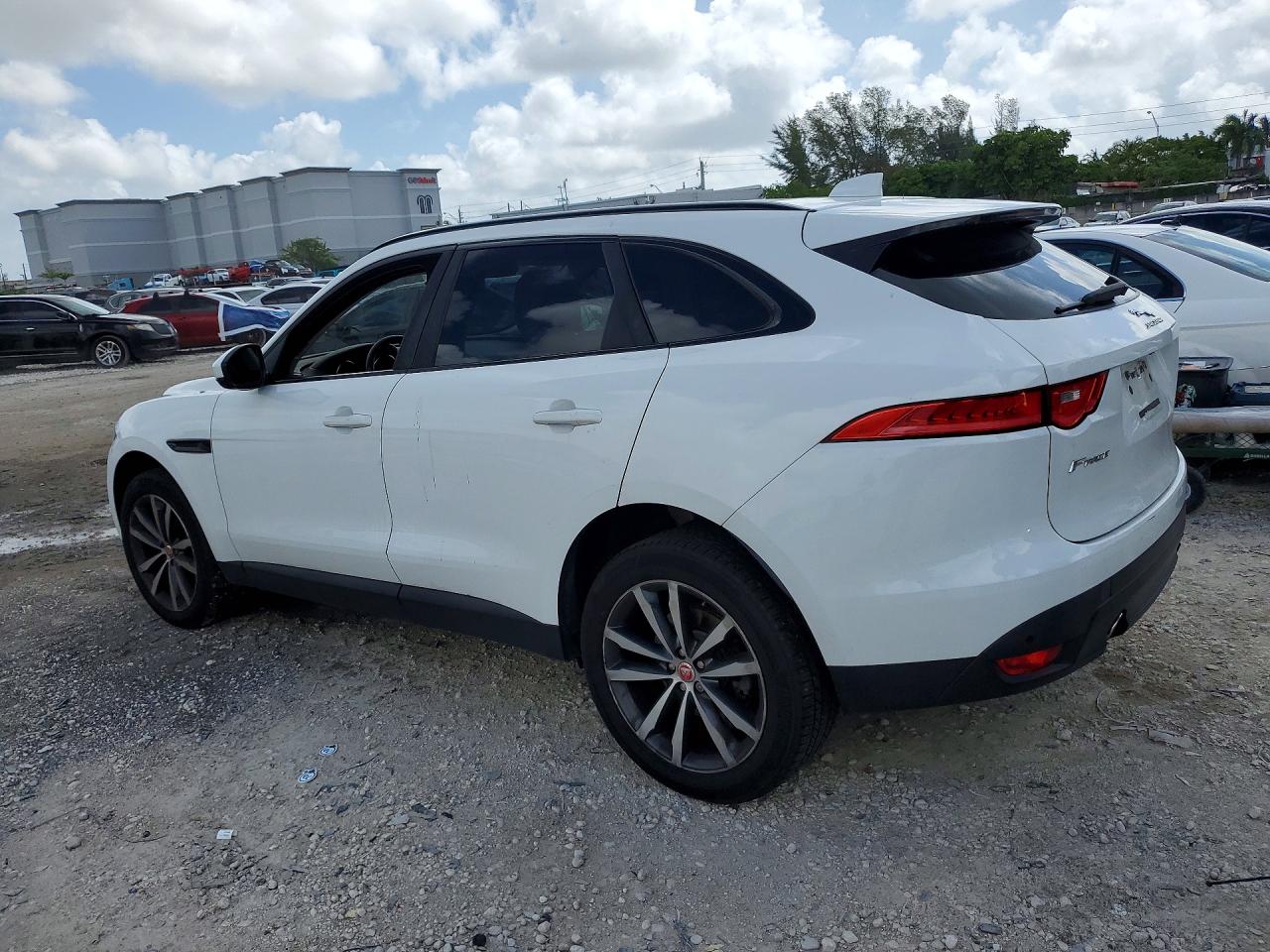2019 JAGUAR F-PACE