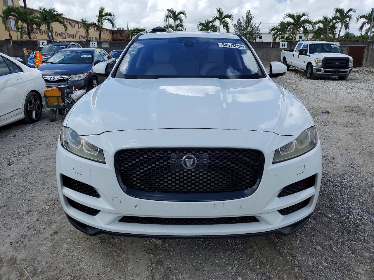 2019 JAGUAR F-PACE