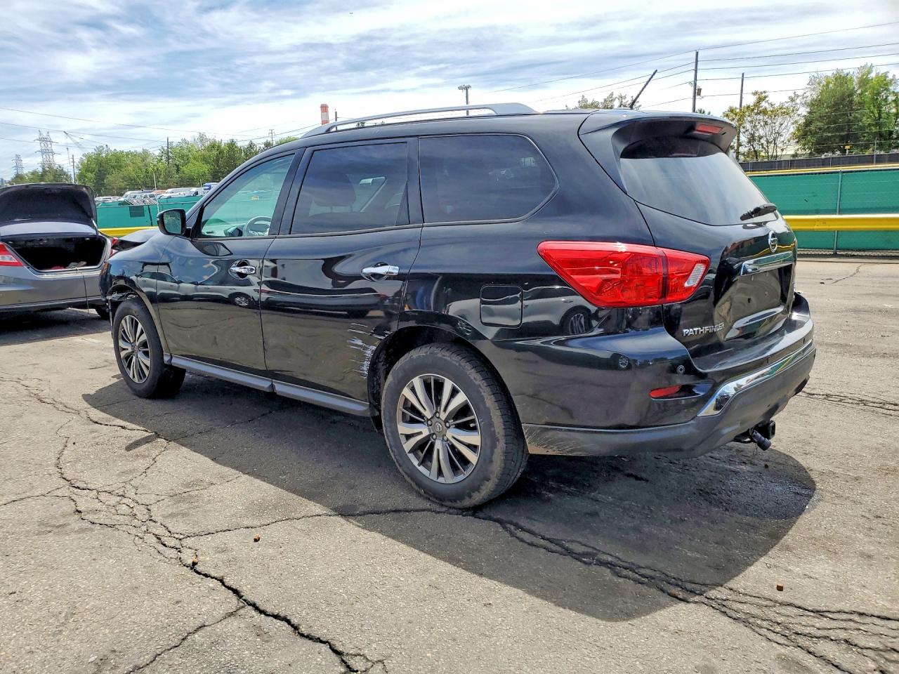 2018 NISSAN PATHFINDER