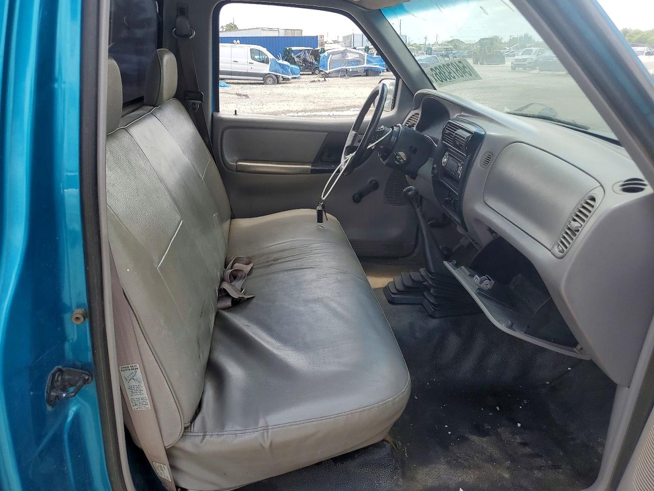 1995 MAZDA B2300