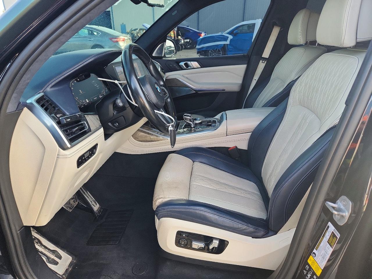 2019 BMW X7