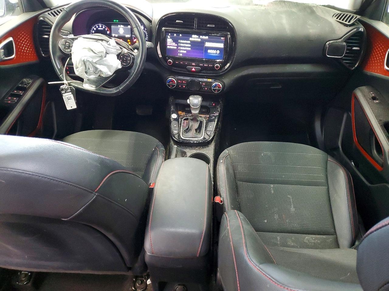 2022 KIA SOUL