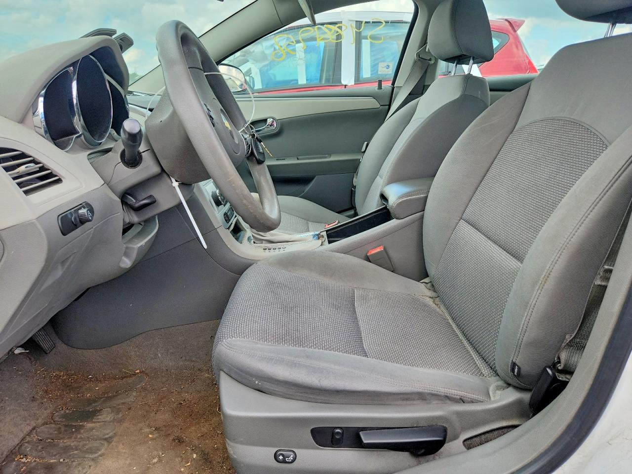 2011 CHEVROLET MALIBU
