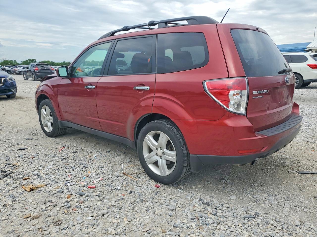 2010 SUBARU FORESTER