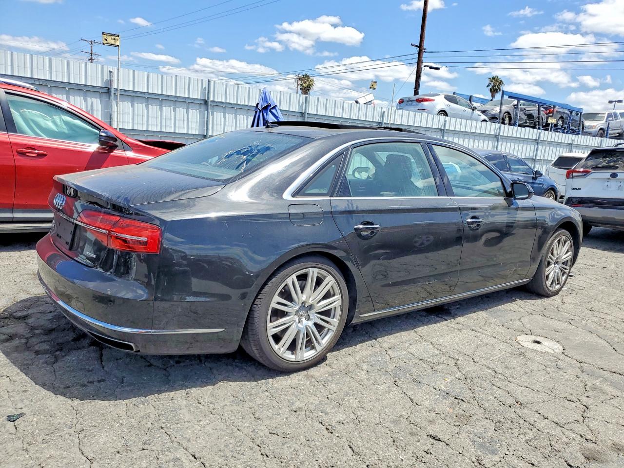 2016 AUDI A8