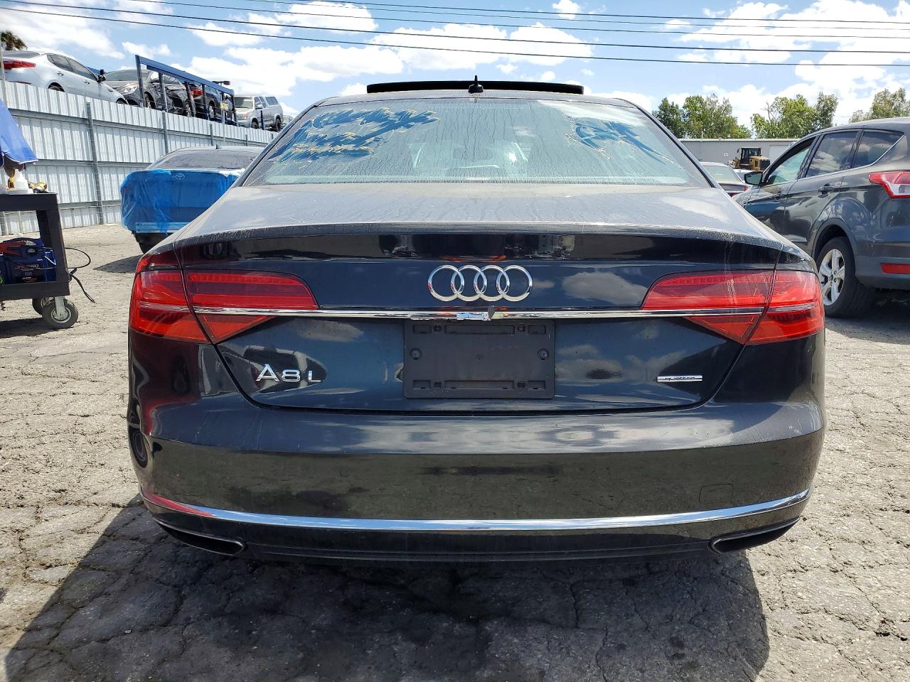 2016 AUDI A8