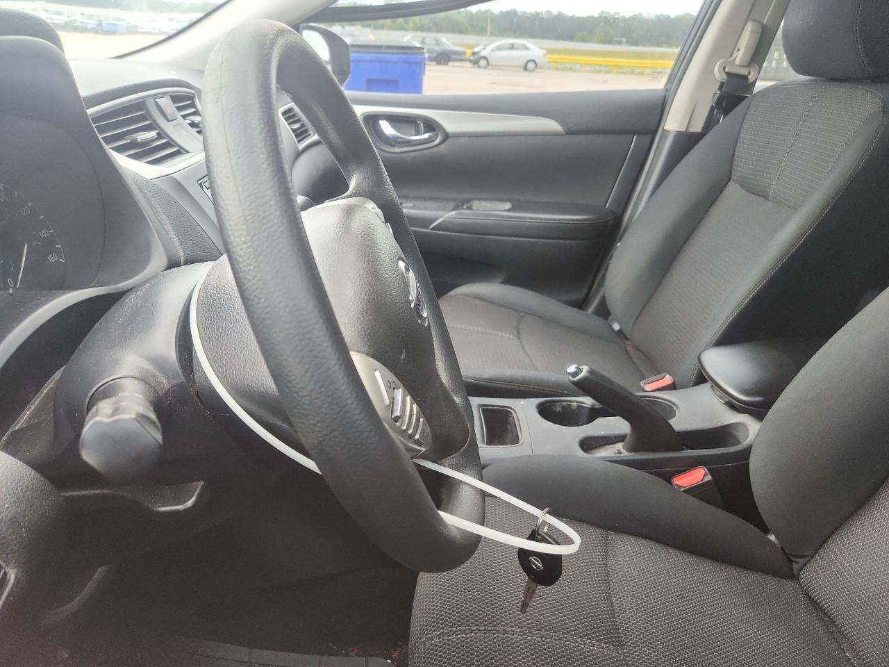 2017 NISSAN SENTRA