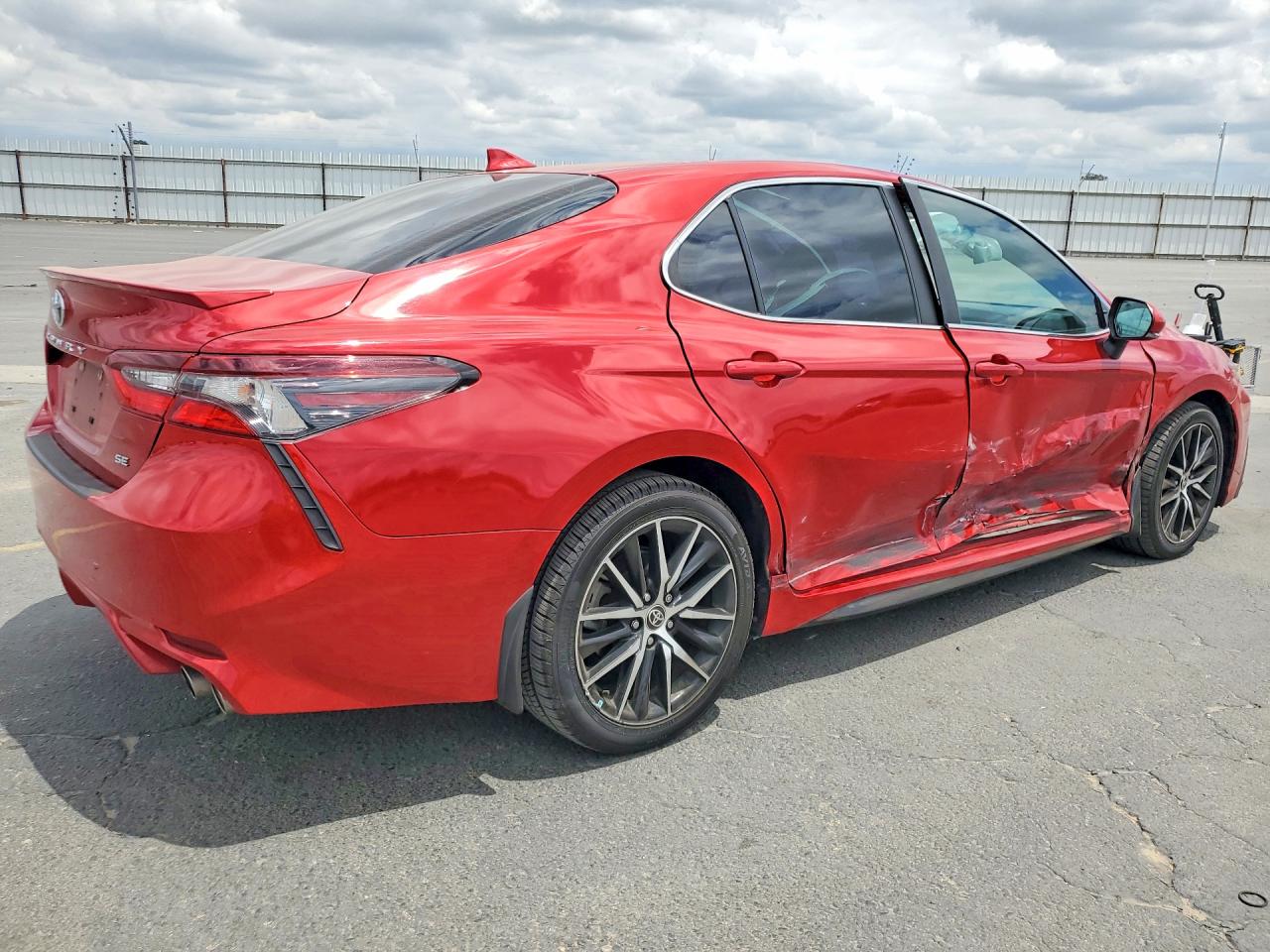 2022 TOYOTA CAMRY