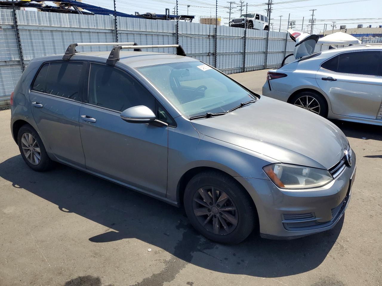 2015 VOLKSWAGEN GOLF