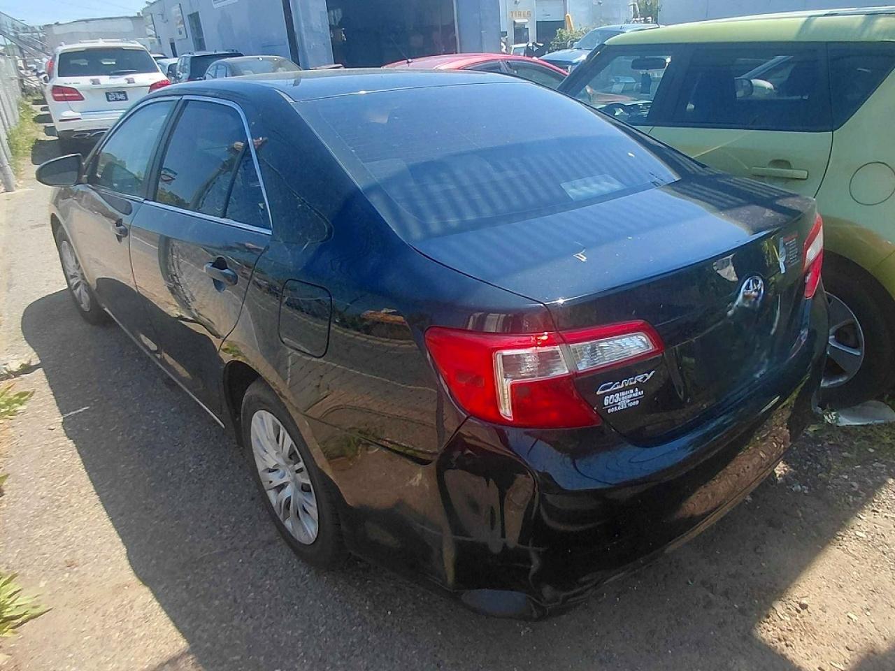 2014 TOYOTA CAMRY