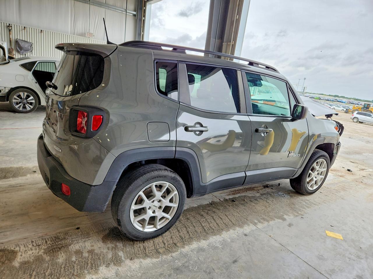 2022 JEEP RENEGADE