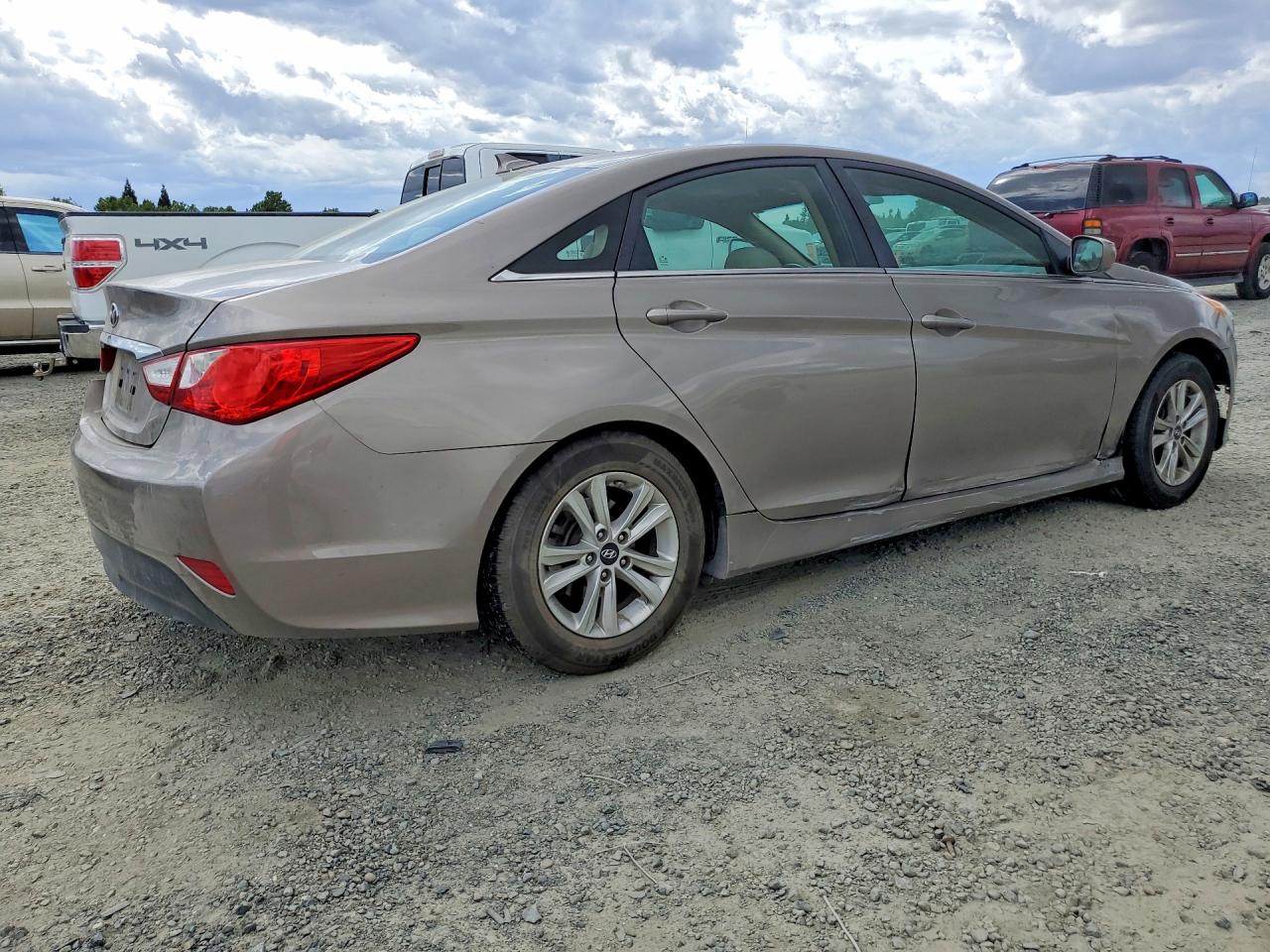 2014 HYUNDAI SONATA