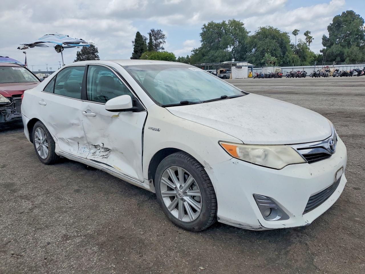 2012 TOYOTA CAMRY SOLA