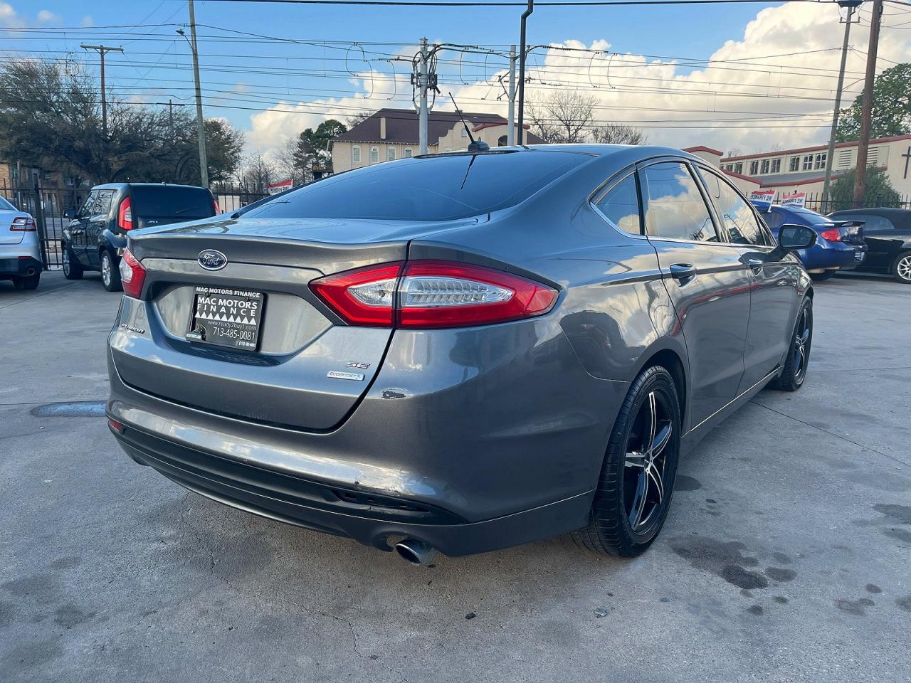 2013 FORD FUSION