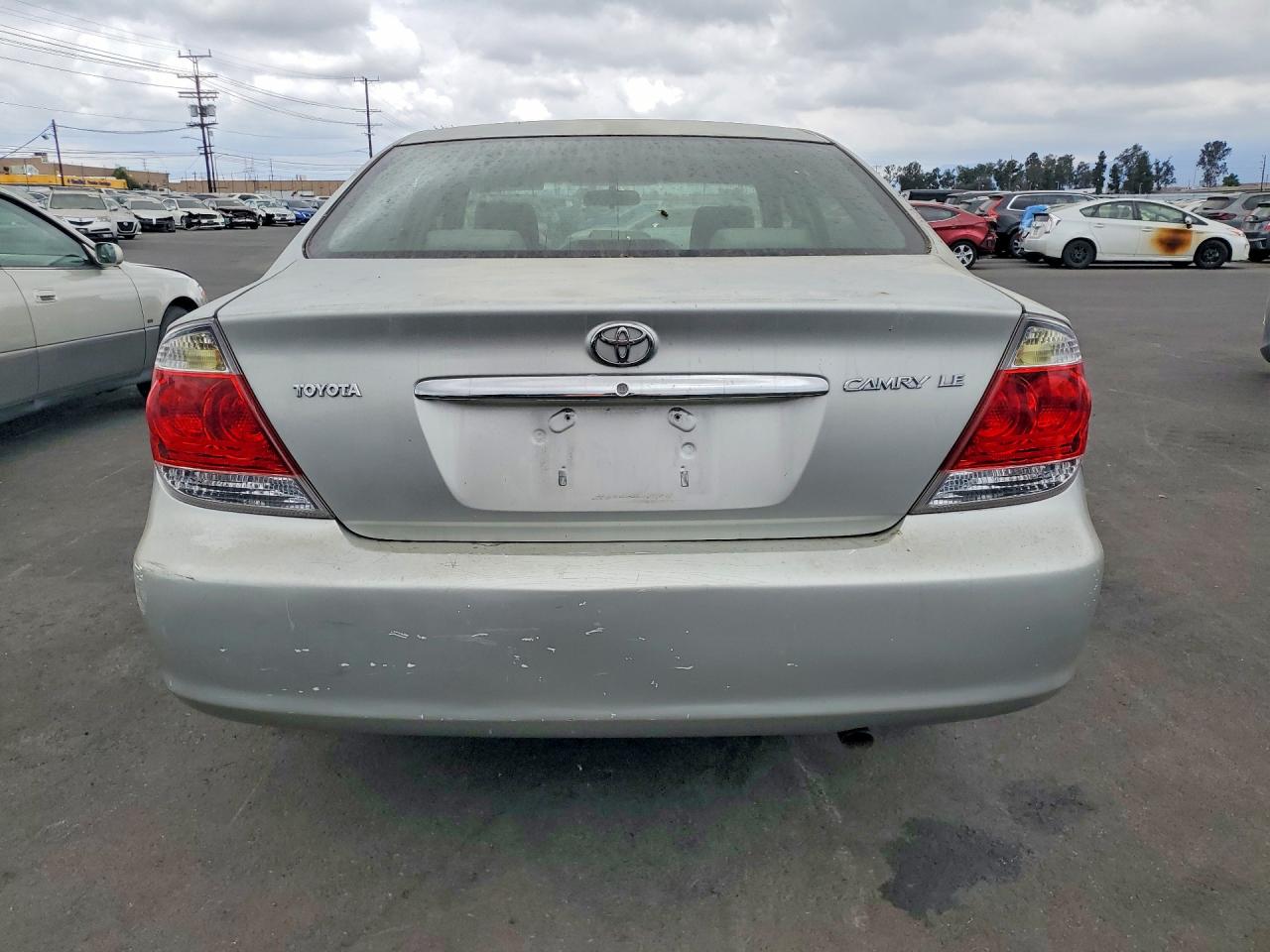 2005 TOYOTA CAMRY