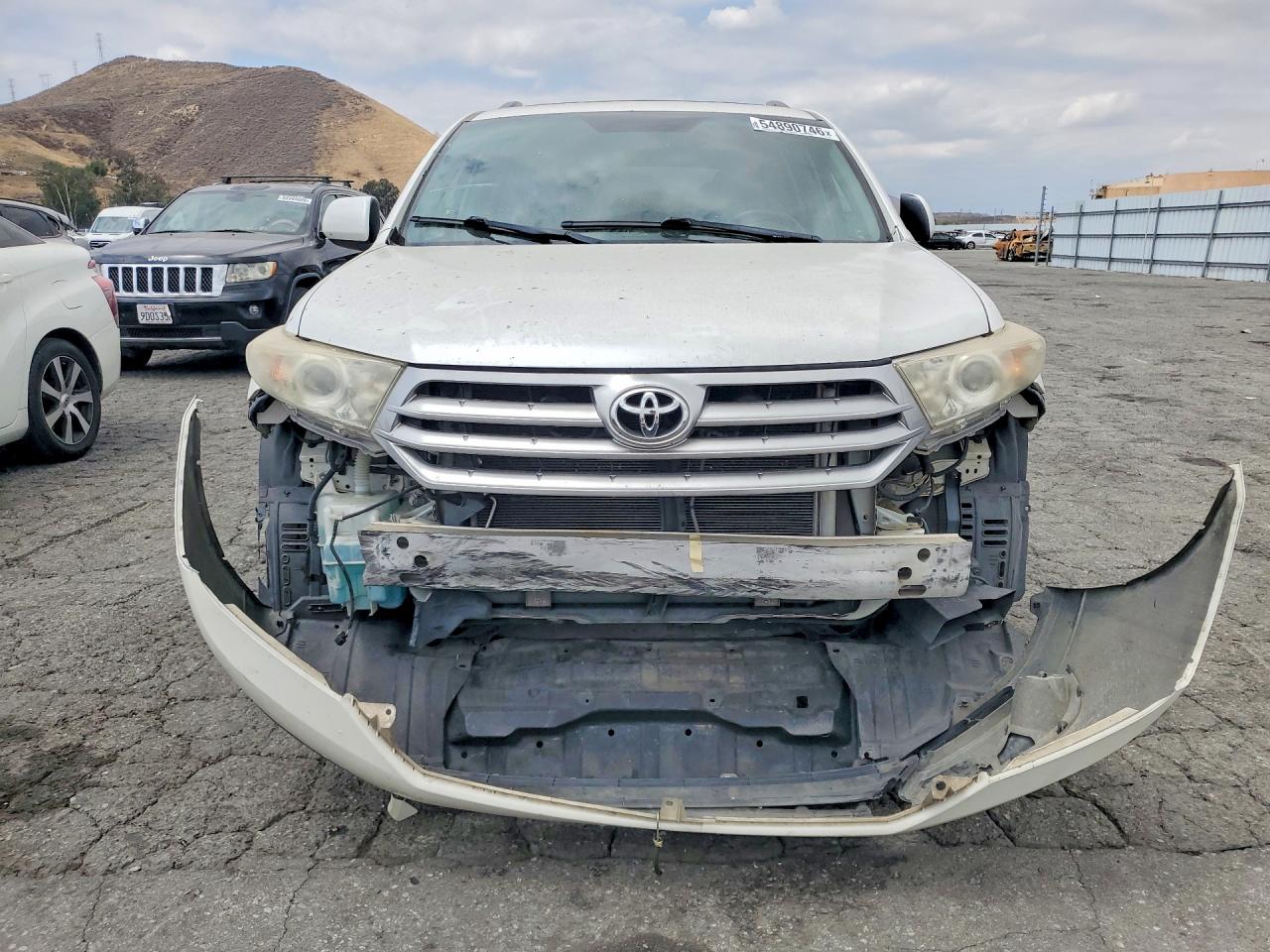 2011 TOYOTA HIGHLANDER