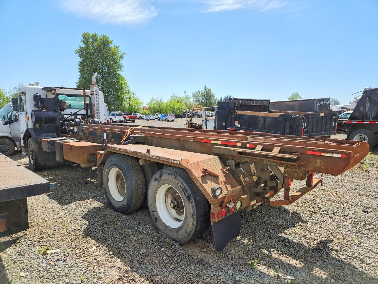 2001 PETERBILT ALL OTHER
