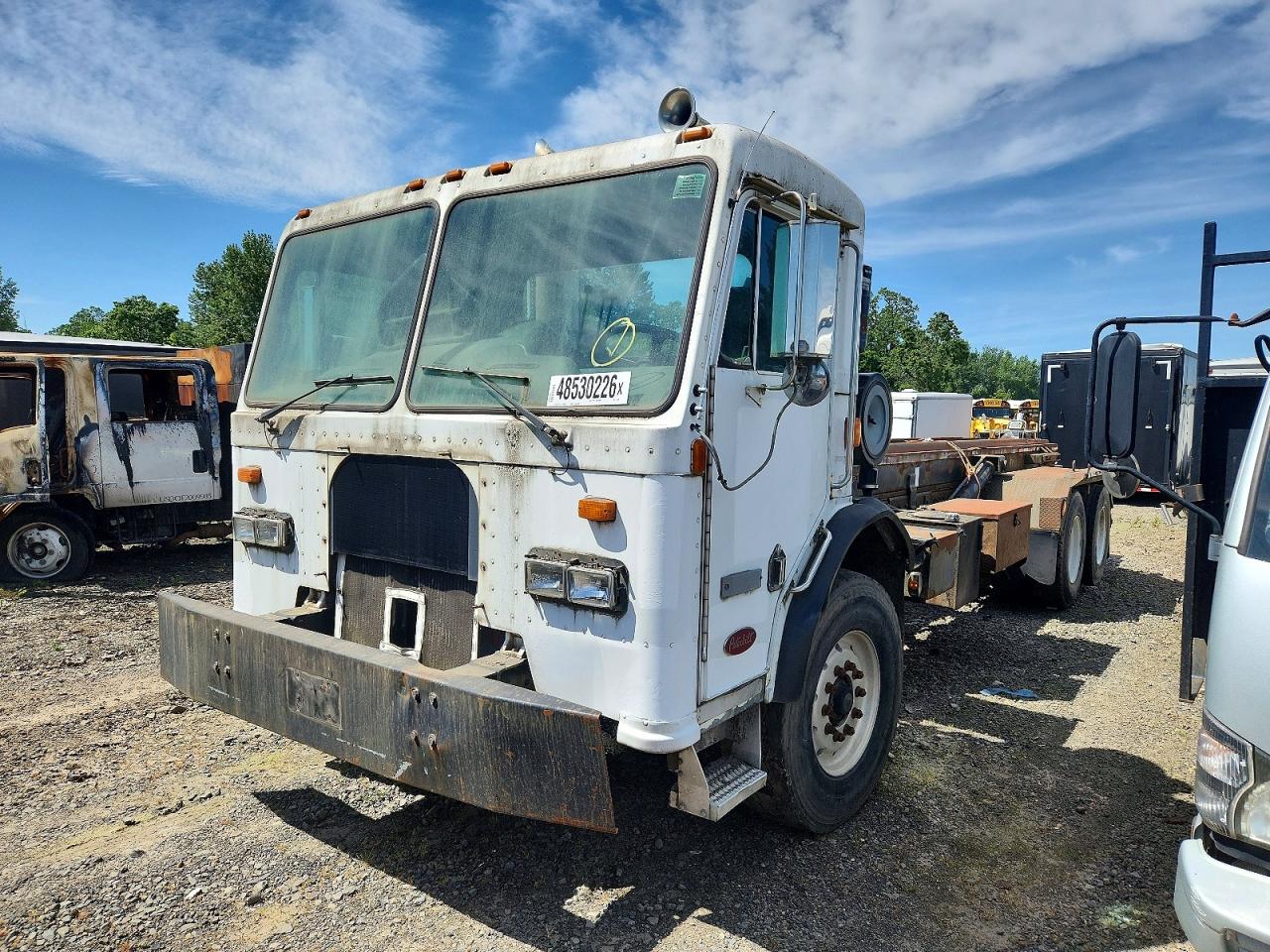 2001 PETERBILT ALL OTHER