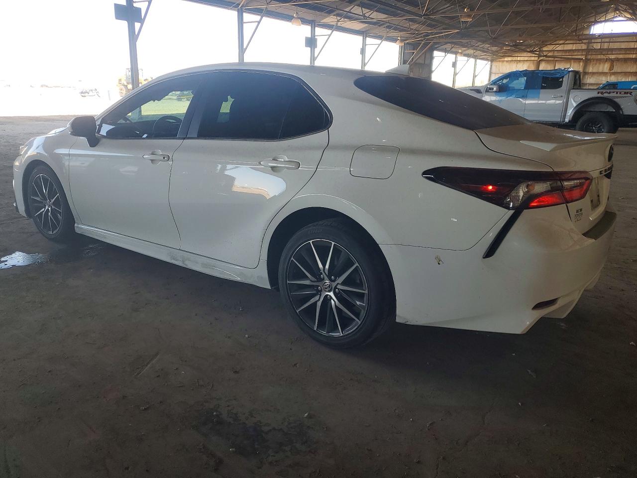 2023 TOYOTA CAMRY