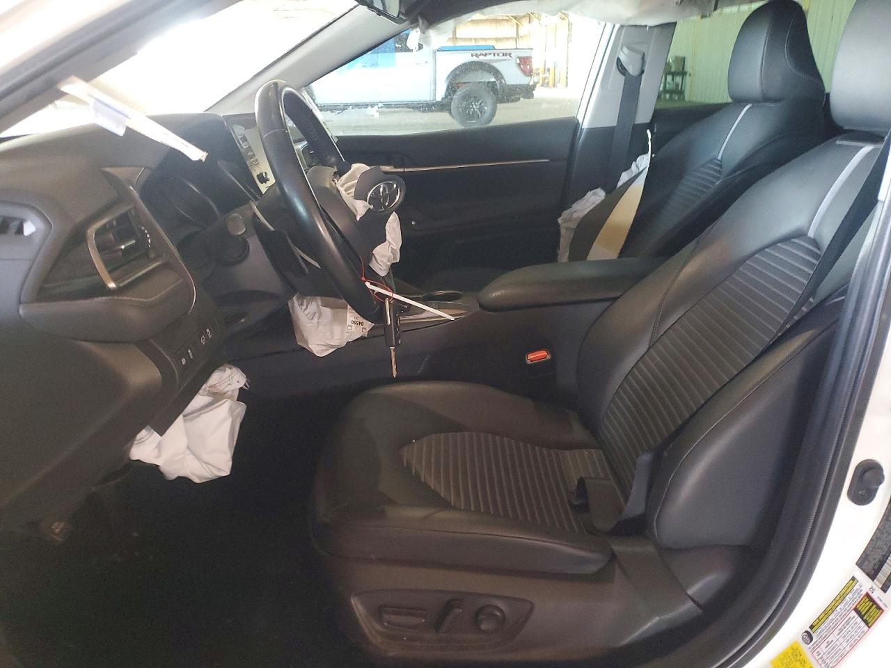 2023 TOYOTA CAMRY