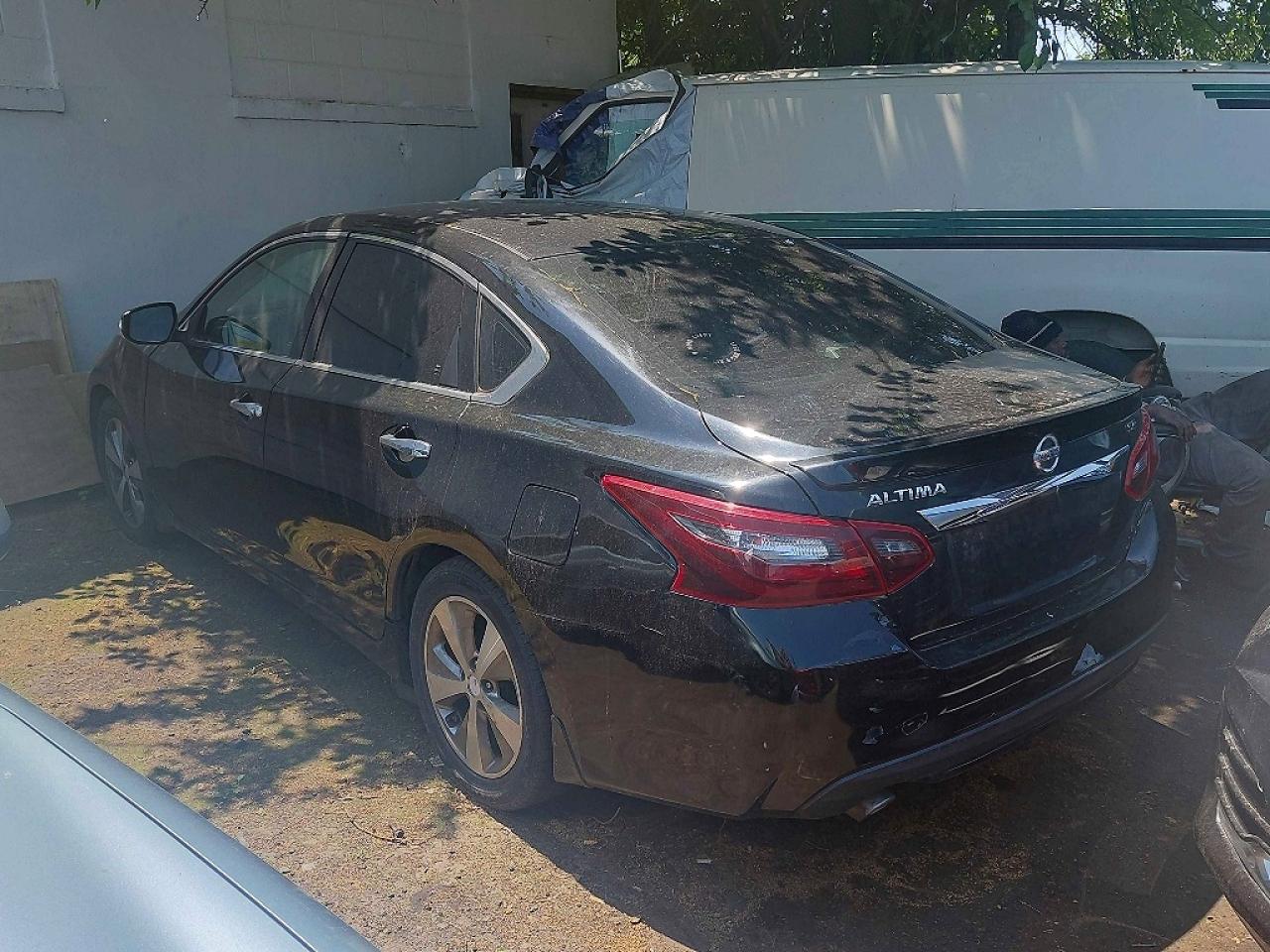 2017 NISSAN ALTIMA