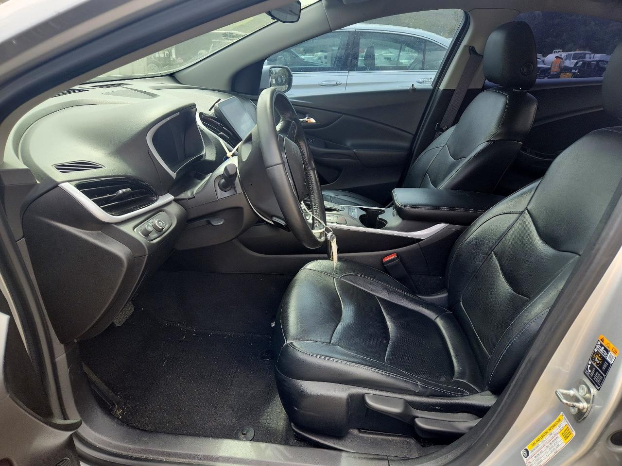 2017 CHEVROLET VOLT