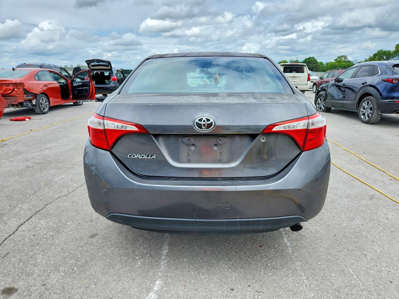 2015 TOYOTA COROLLA