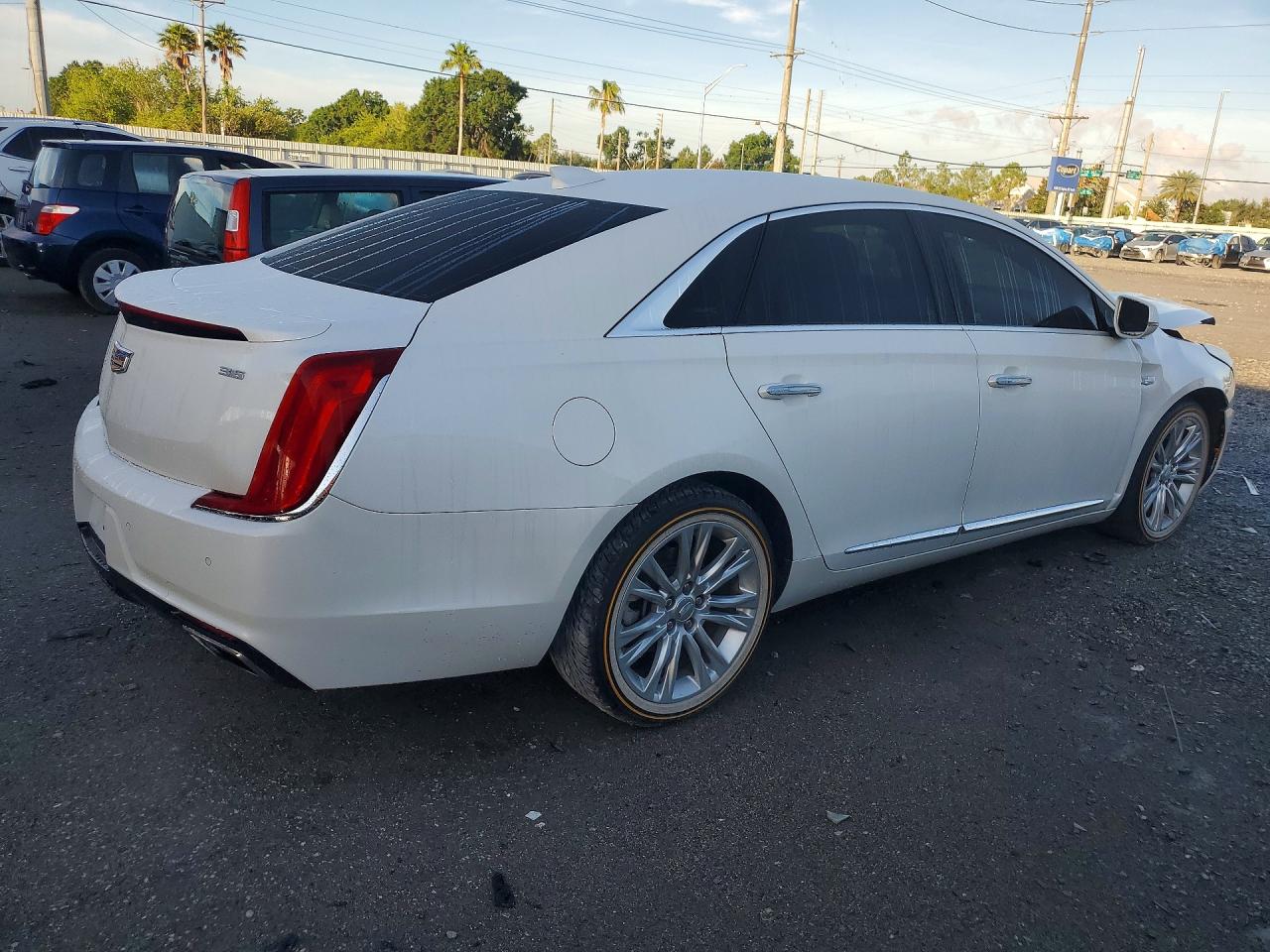 2019 CADILLAC XTS