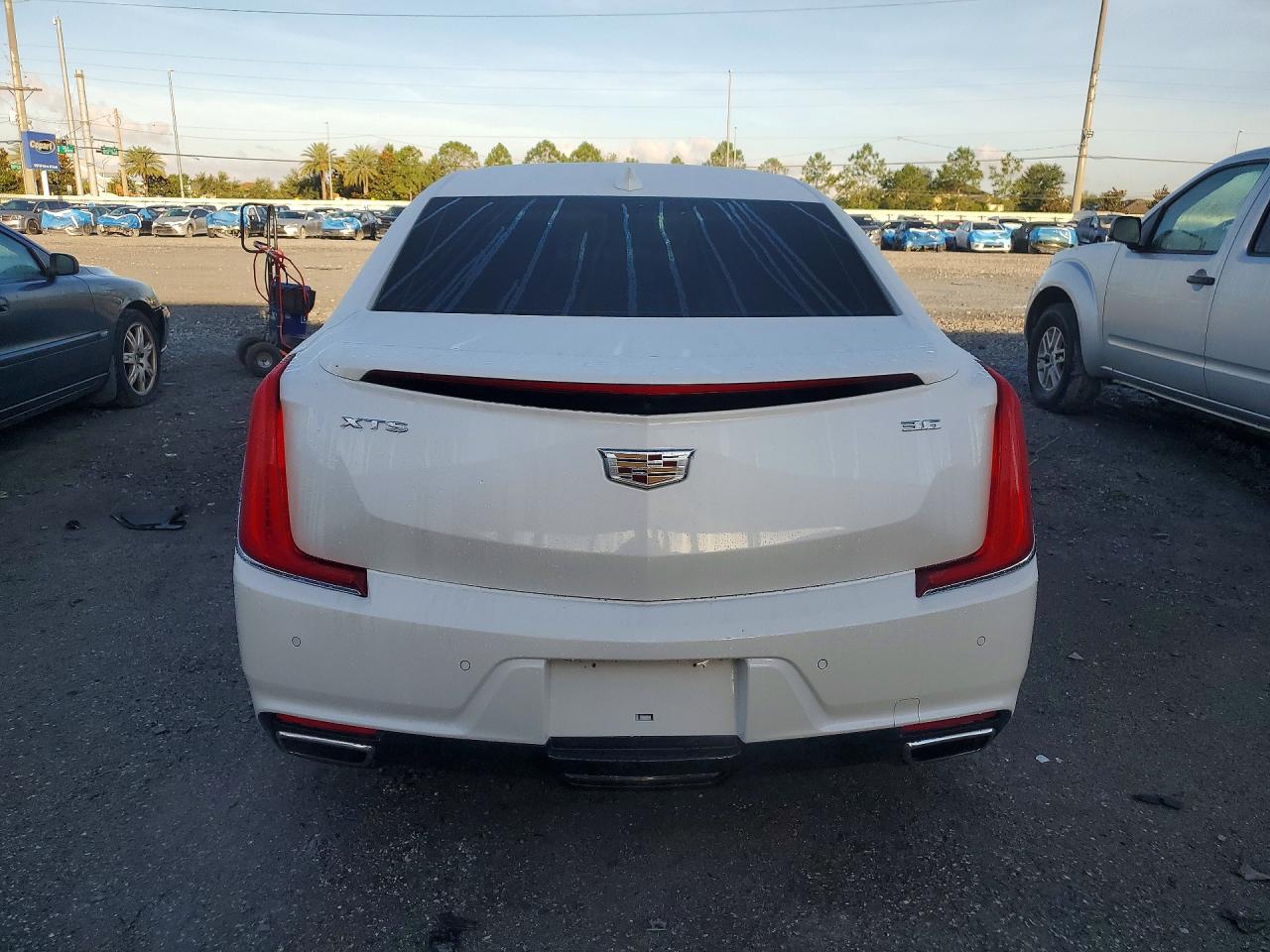2019 CADILLAC XTS