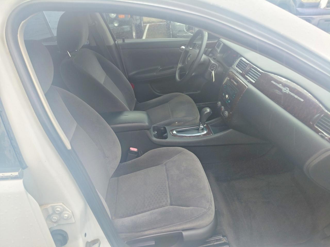 2009 HYUNDAI SONATA