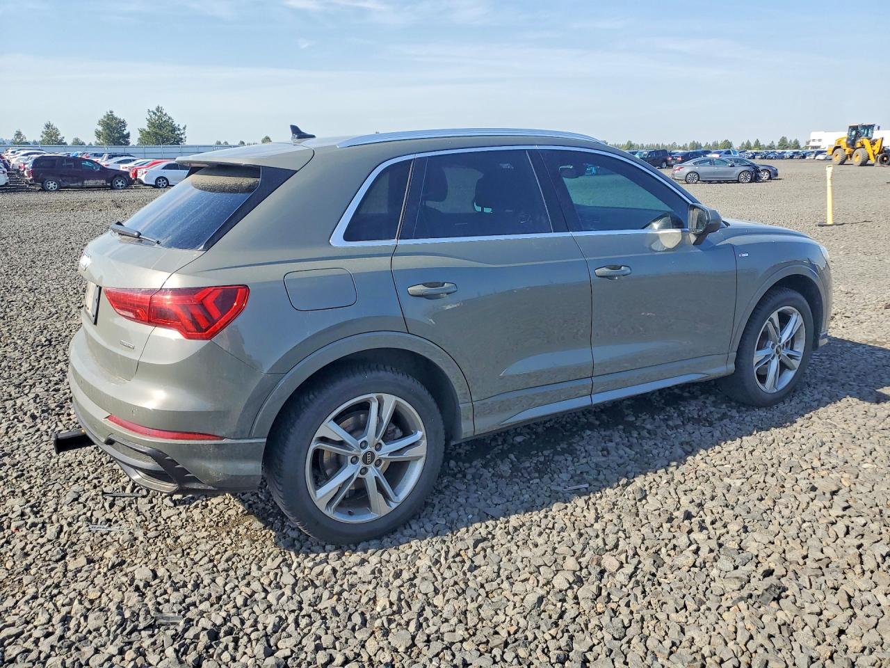 2022 AUDI Q3