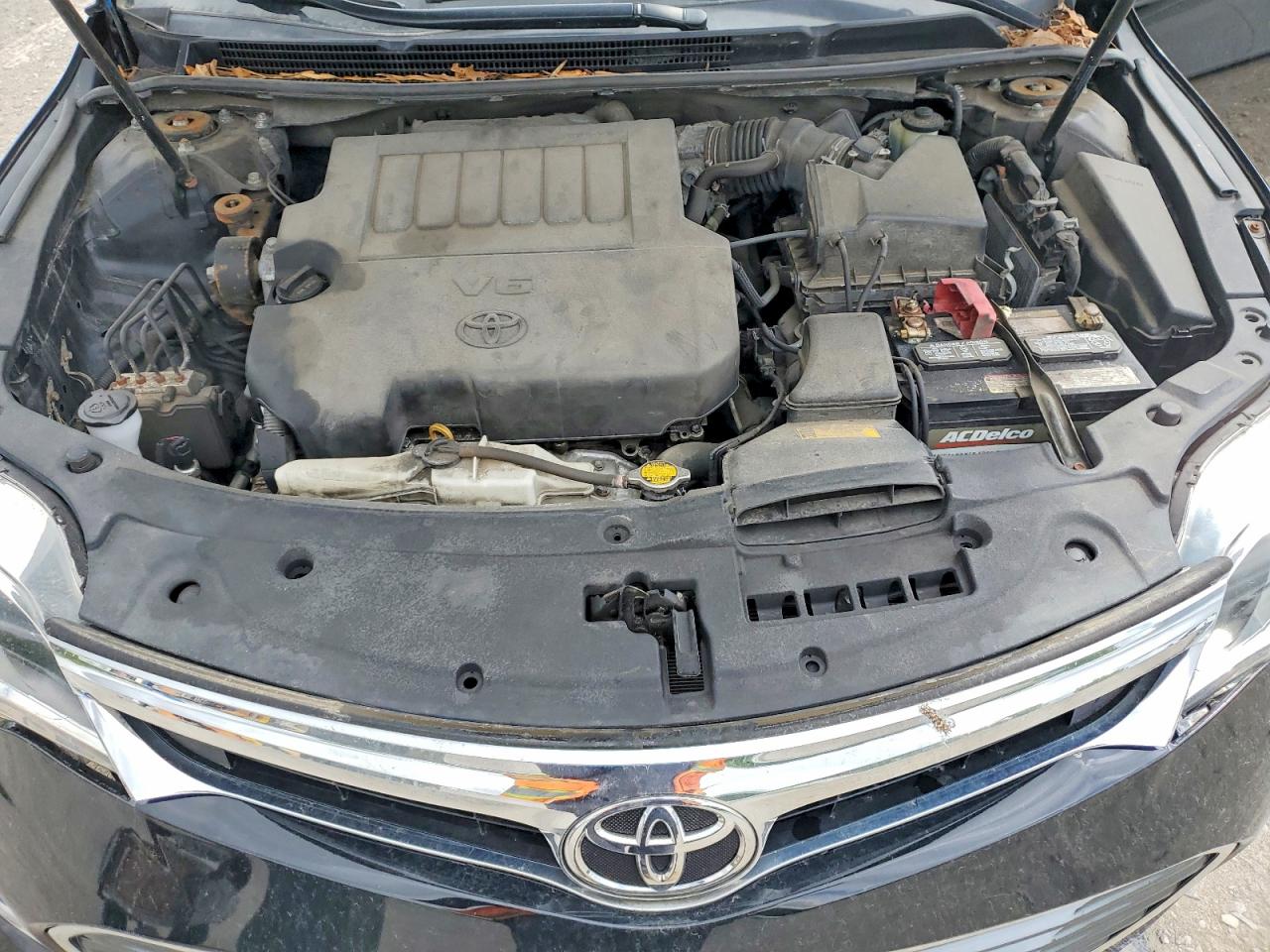 2014 TOYOTA AVALON