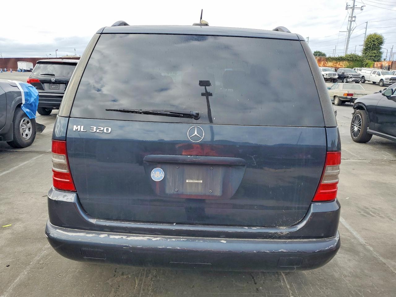 2001 MERCEDES-BENZ M-CLASS