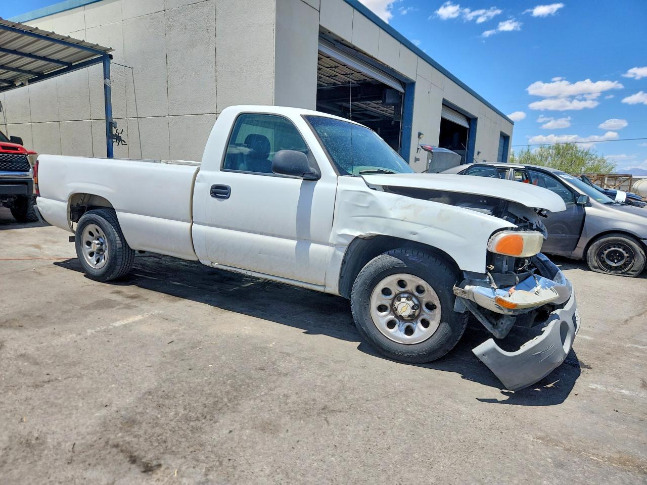 2006 GMC SIERRA