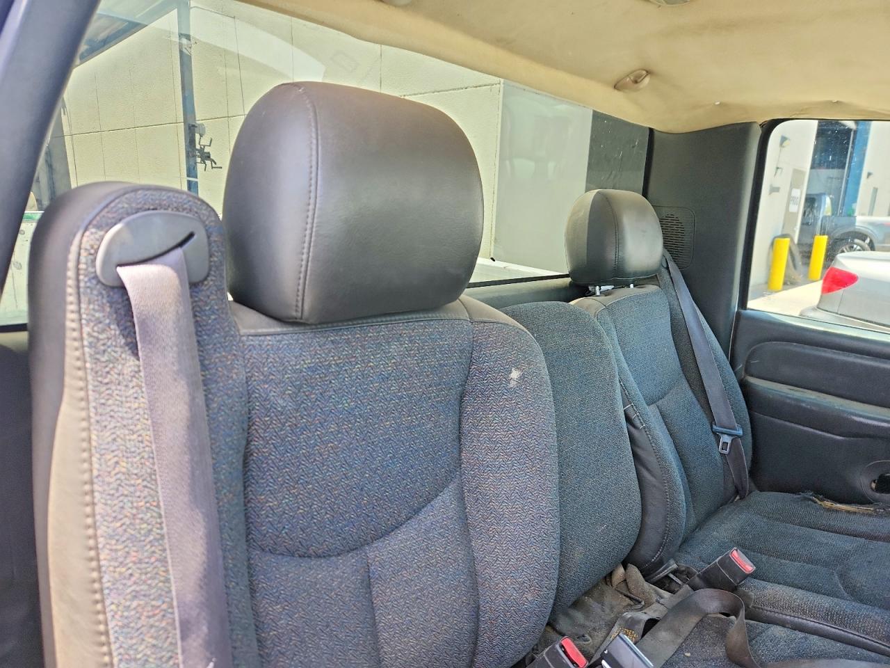 2006 GMC SIERRA