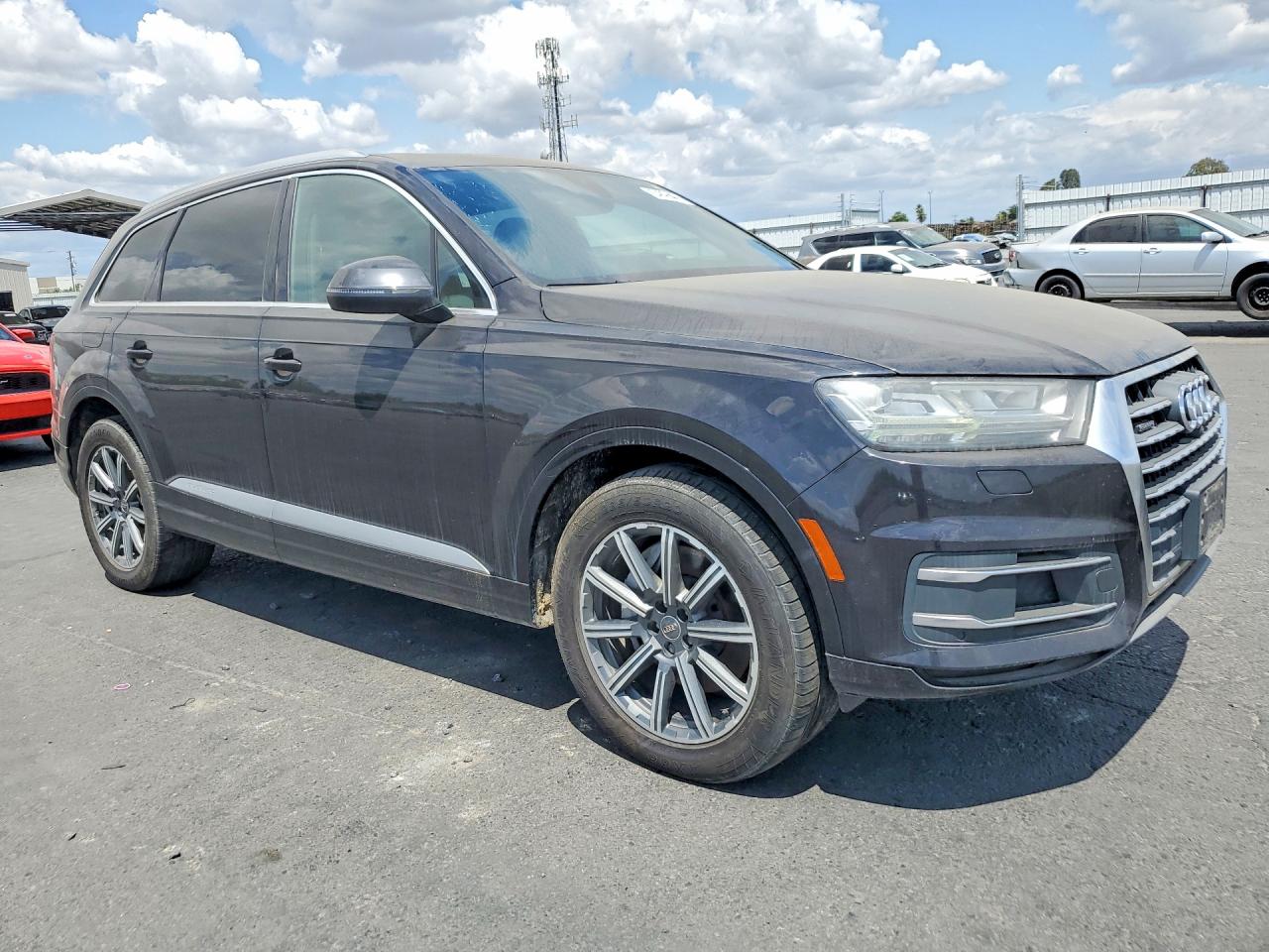 2017 AUDI Q7