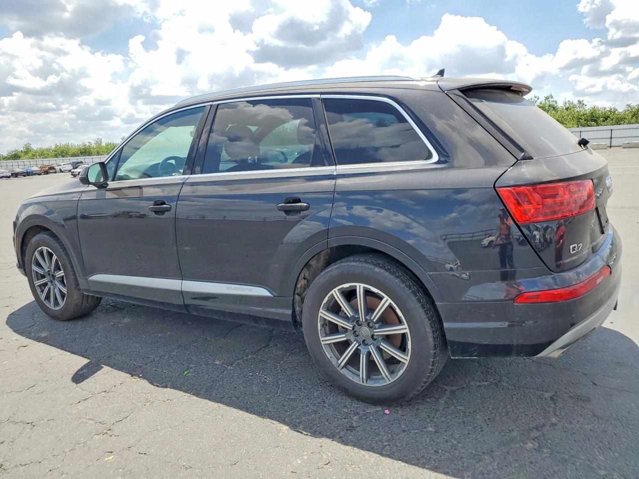 2017 AUDI Q7
